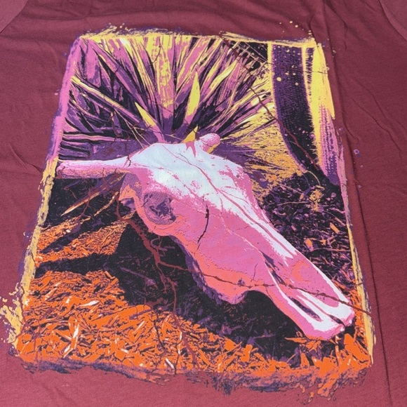 Torrid Classic Fit T-Shirt - Picture 3 of 12